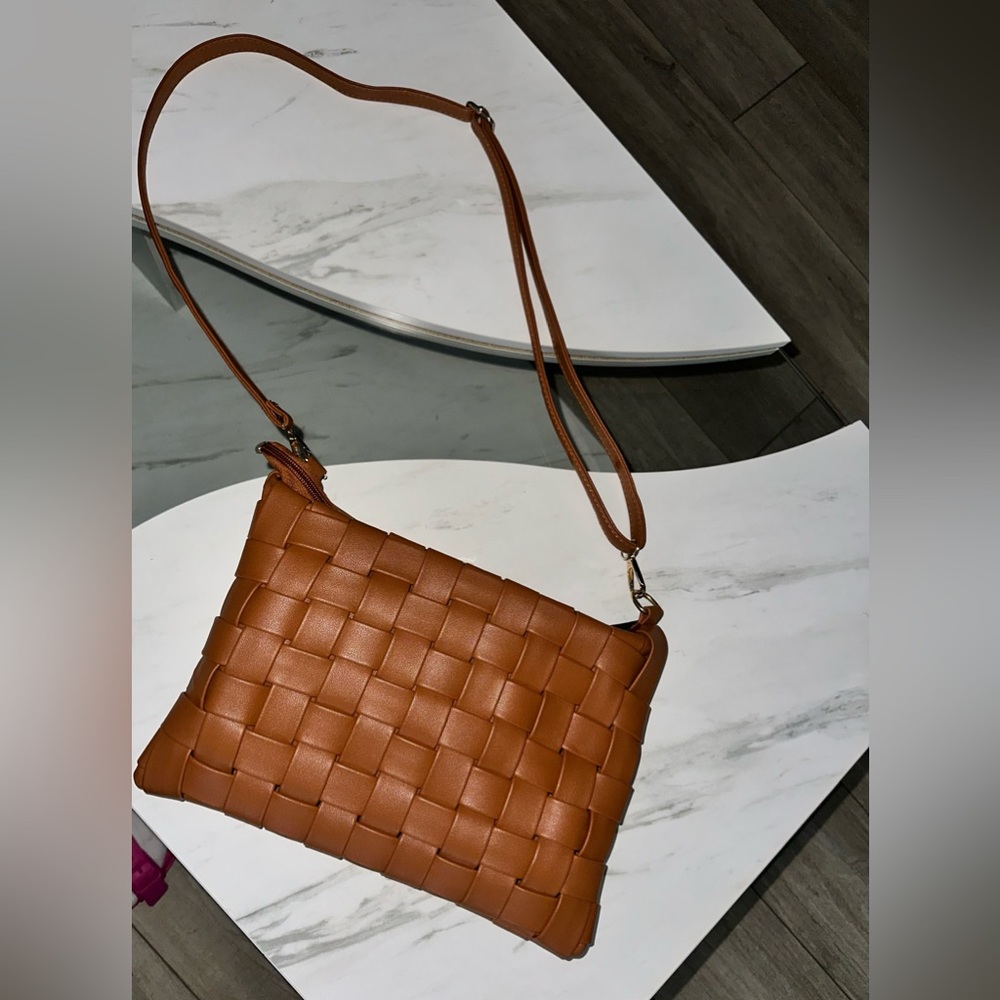 Patterned Clutch - image 3